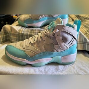 Jordan Jumpman Low 2 Artic Blue Sneakers Ladies